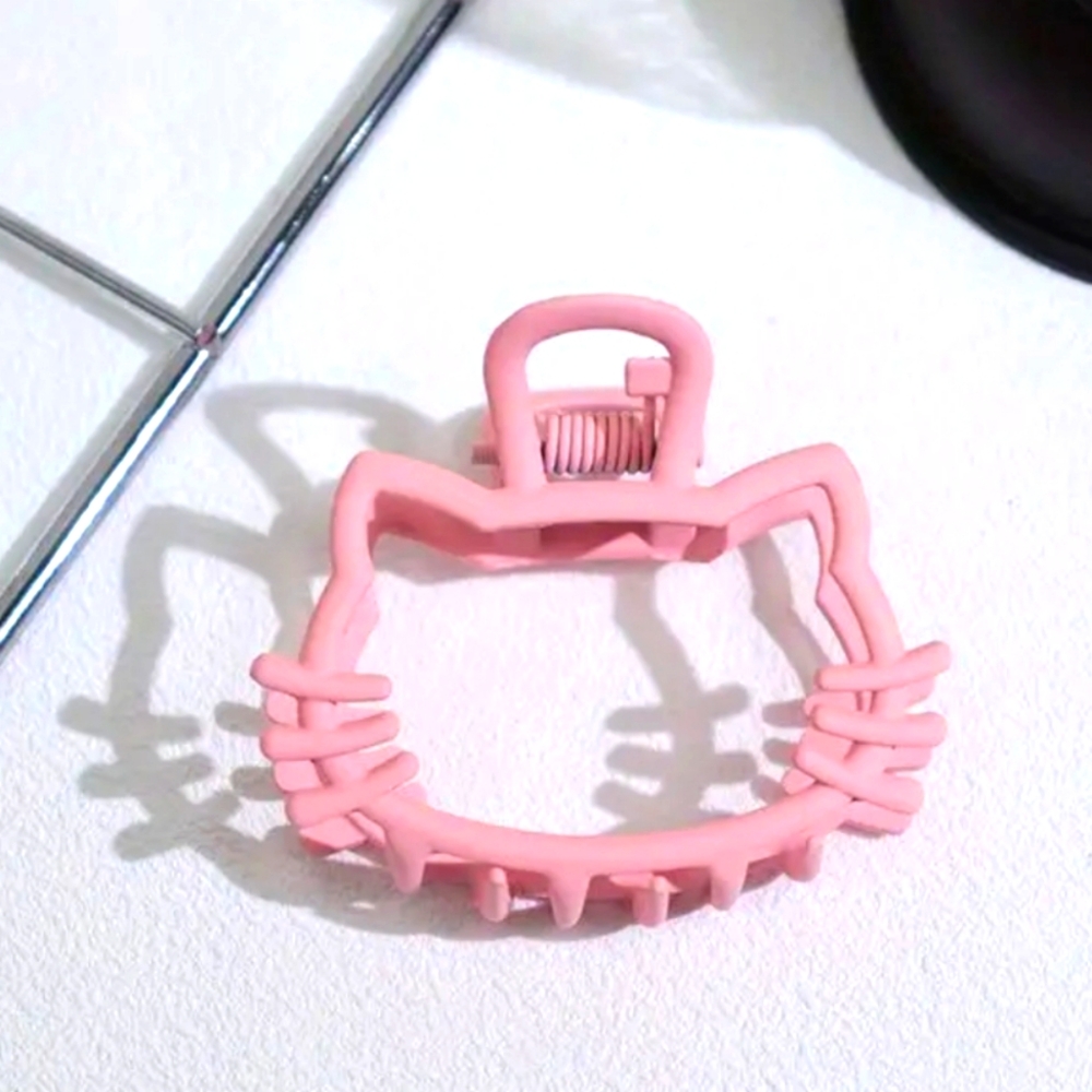 Hello Kitty Metal Pink Hair Claw Clip - NWT